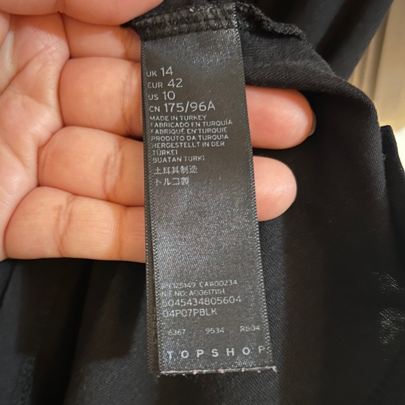 Top Shop Black T-Shirt with See Through Flared Sleeves. Size 10. - Picture 7 of 7